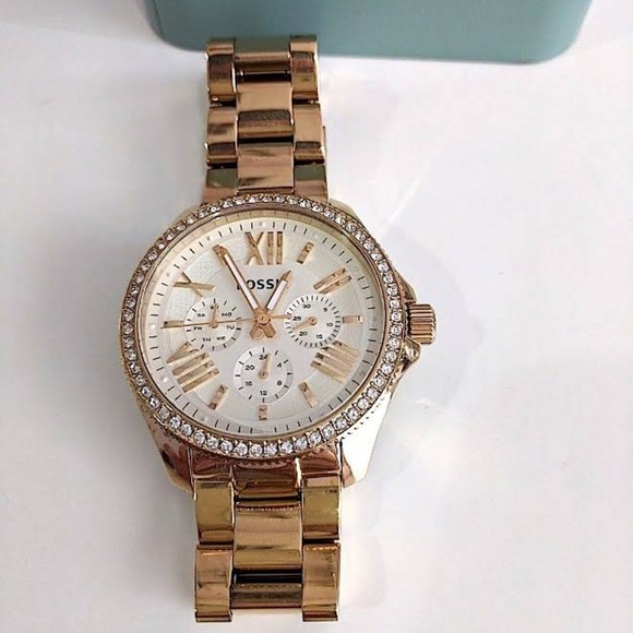 ✨fossil gold watch✨ - Picture 2 of 7